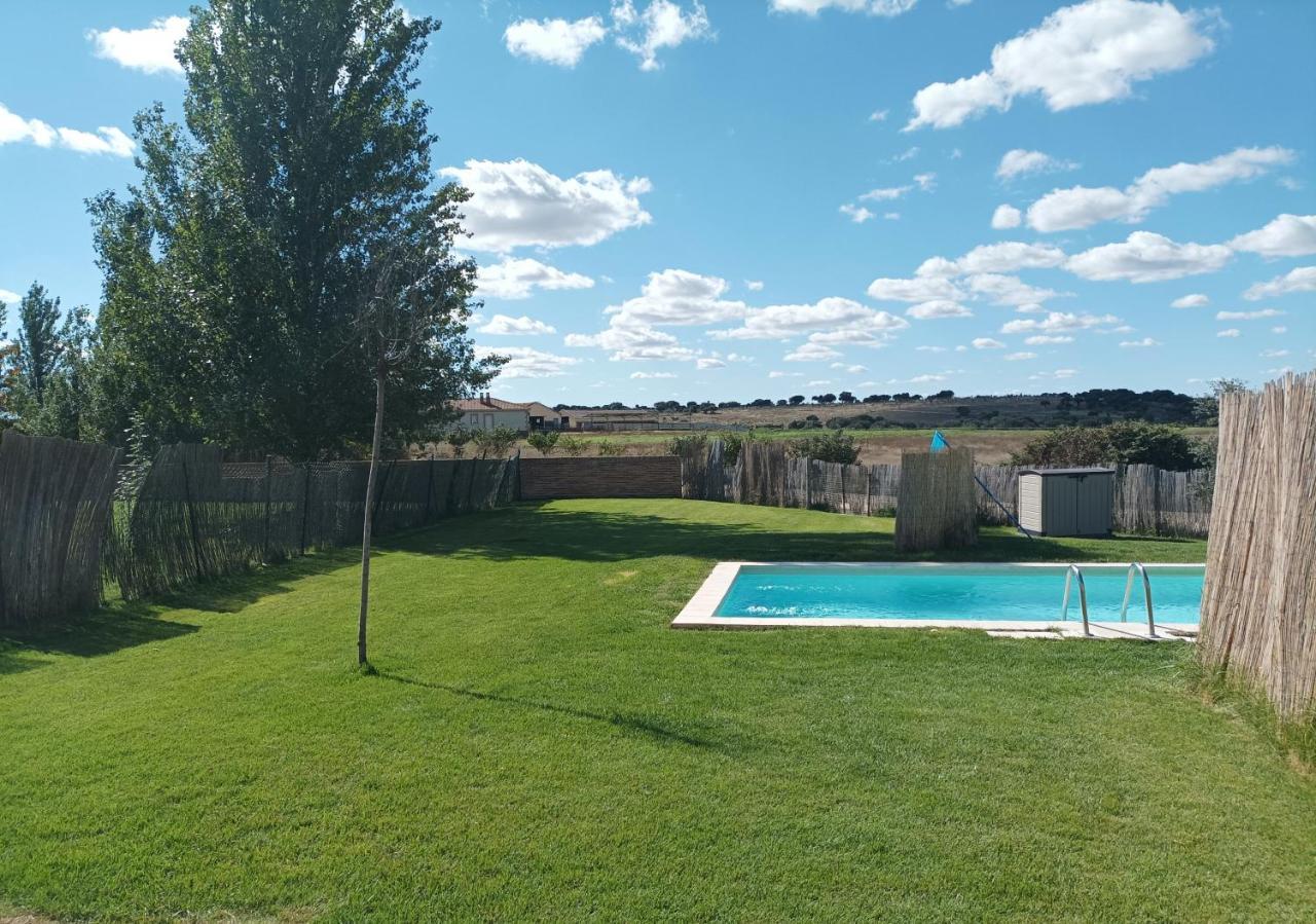 Casas Olmo Y Fresno Jardin Y Piscina A 17 Kilometros De * Salamanca