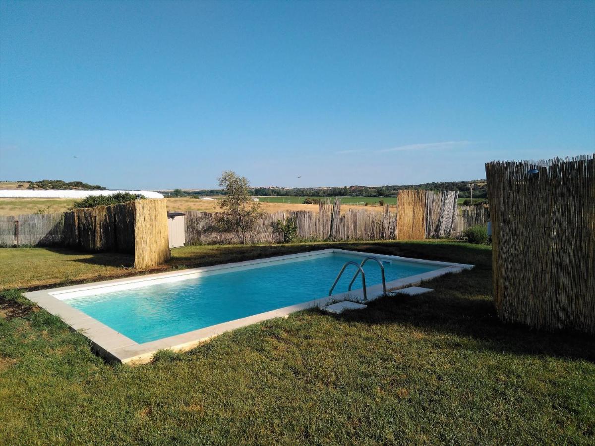 Ferienhaus Casas Olmo Y Fresno Jardin Y Piscina A 17 Kilometros De *