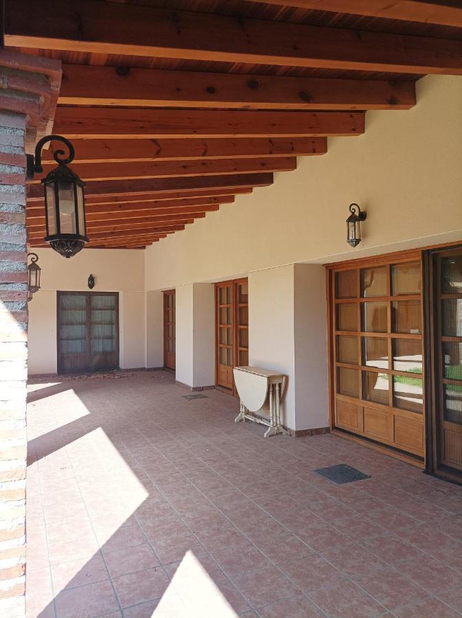 Ferienhaus Casas Olmo Y Fresno Jardin Y Piscina A 17 Kilometros De *