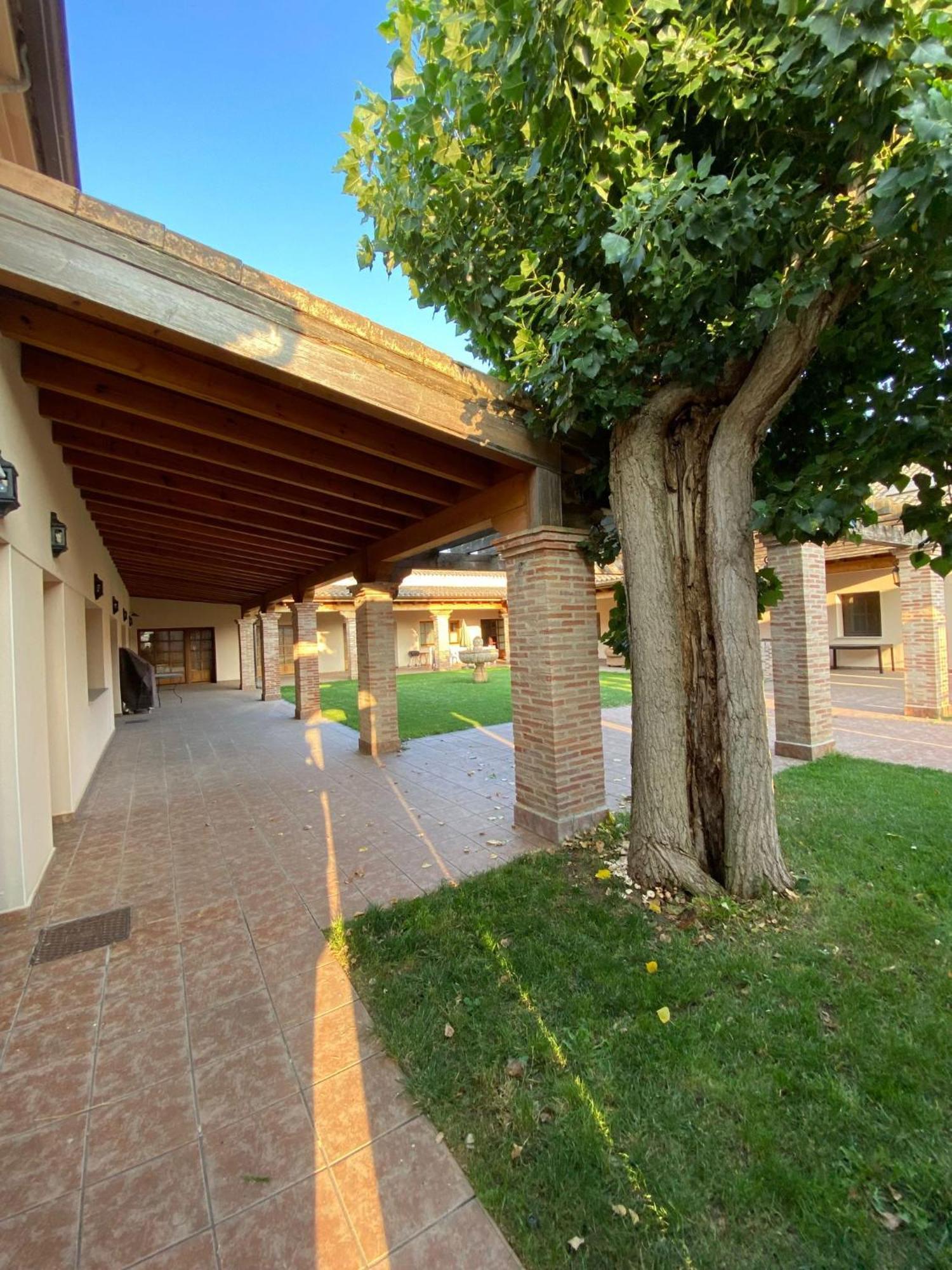 Casas Olmo Y Fresno Jardin Y Piscina A 17 Kilometros De * Salamanca