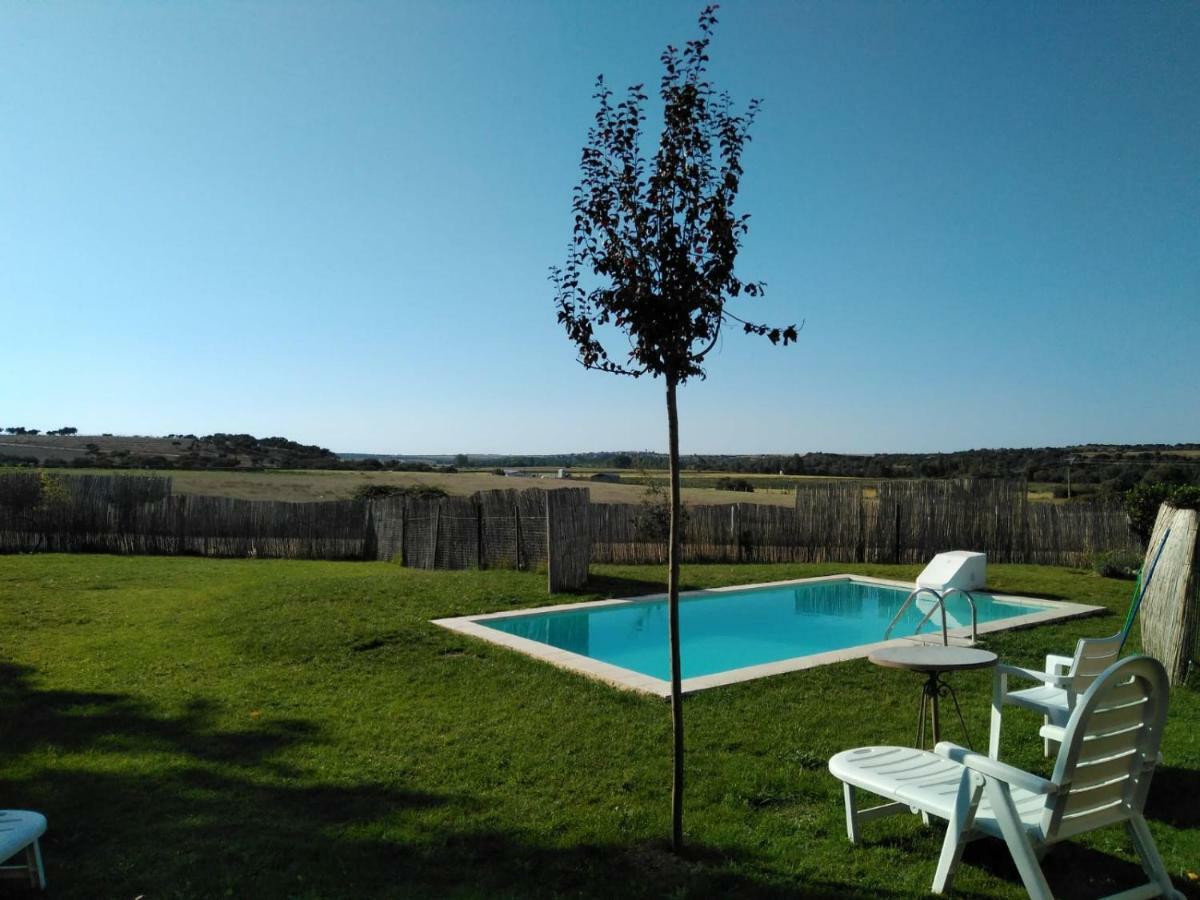 Casas Olmo Y Fresno Jardin Y Piscina A 17 Kilometros De Ferienhaus